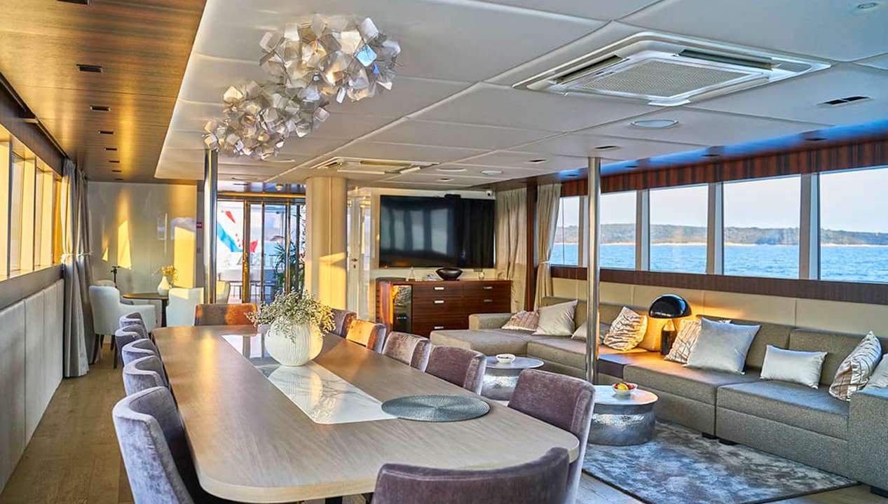 yacht image