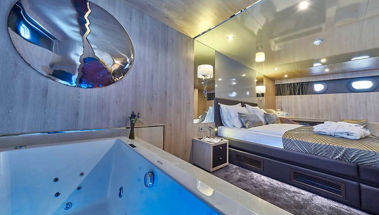 yacht image