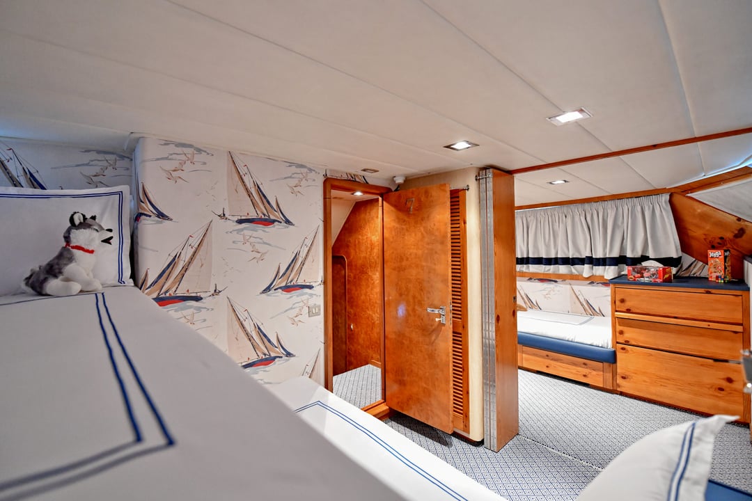 yacht image