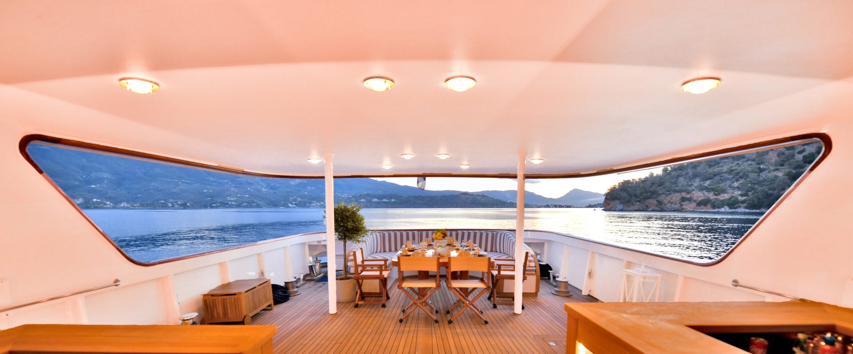 yacht image