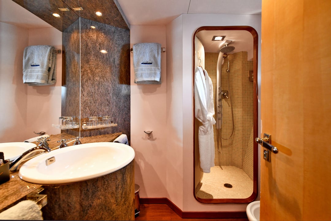 yacht image