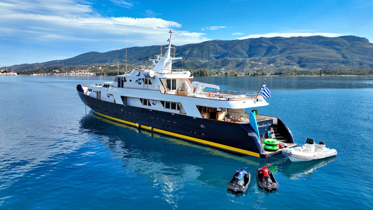 yacht image