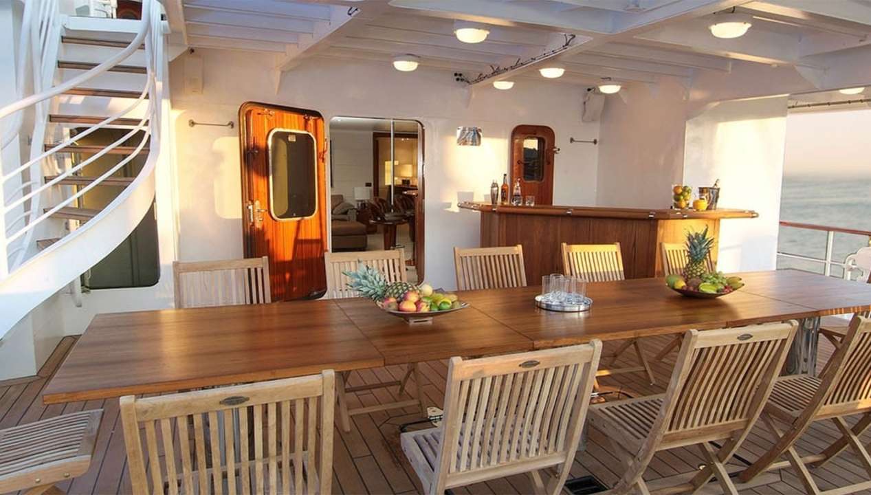 Yacht HANSE EXPLORER, FASSMER  CHARTERWORLD Luxury Superyacht Charters