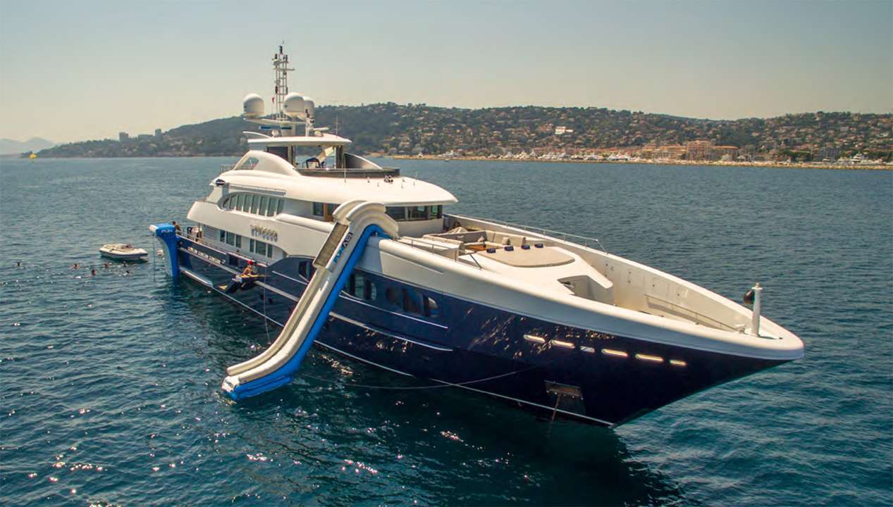 yacht image