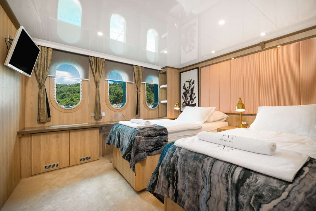 yacht image