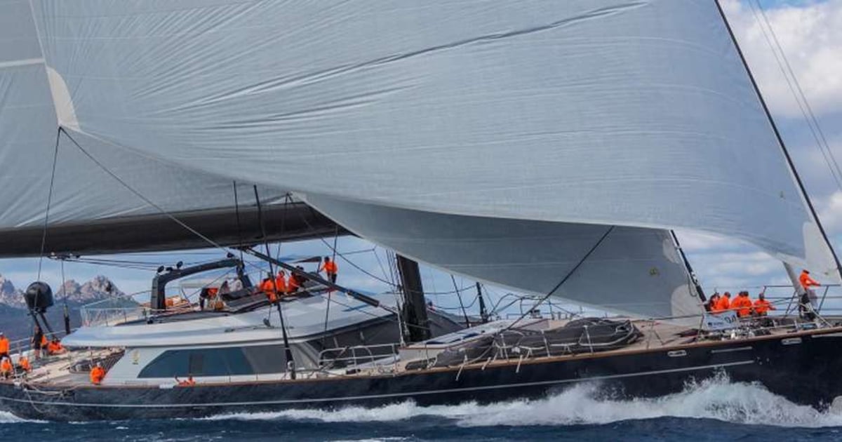 SEAHAWK Superyacht | 60m Perini Navi Yacht | SEAHAWK Yacht Hire | Ahoy Club