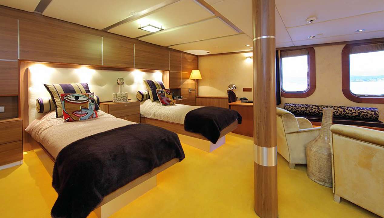 yacht image