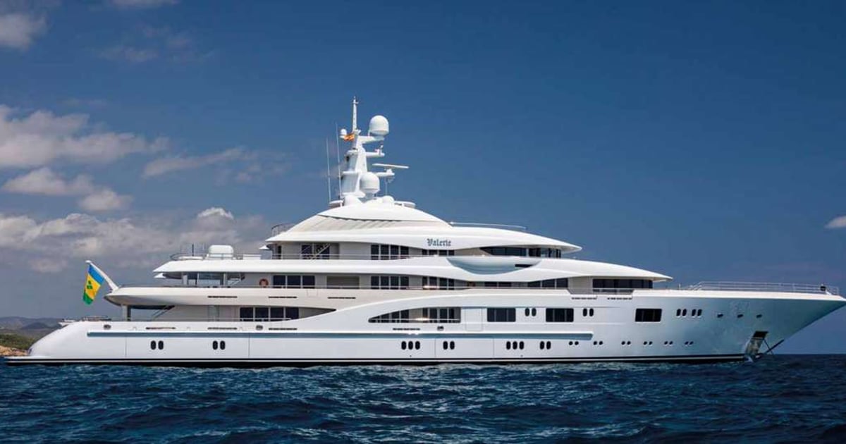 discover VALERIE yacht