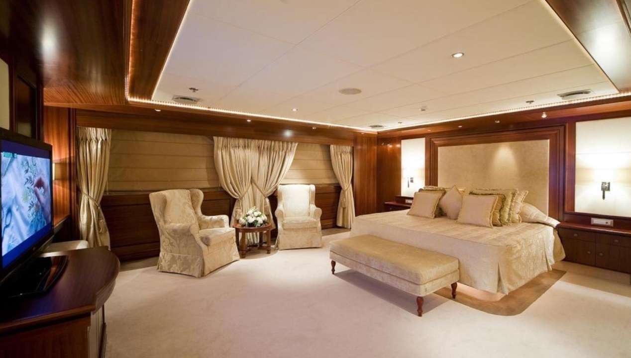 yacht image