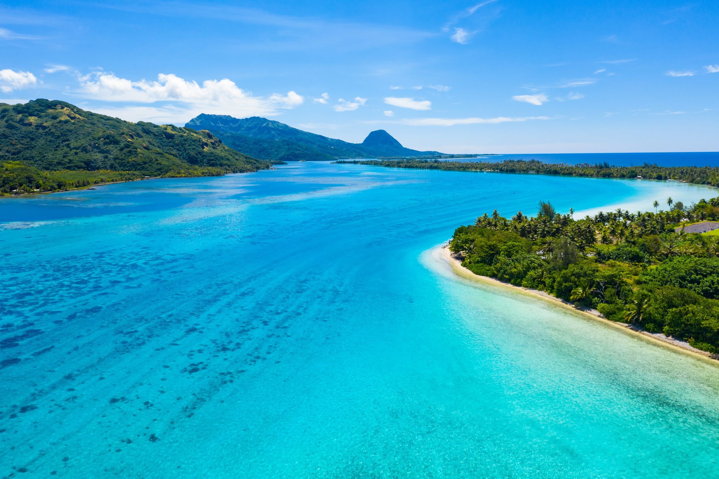 YACHT CHARTERS FRENCH POLYNESIA