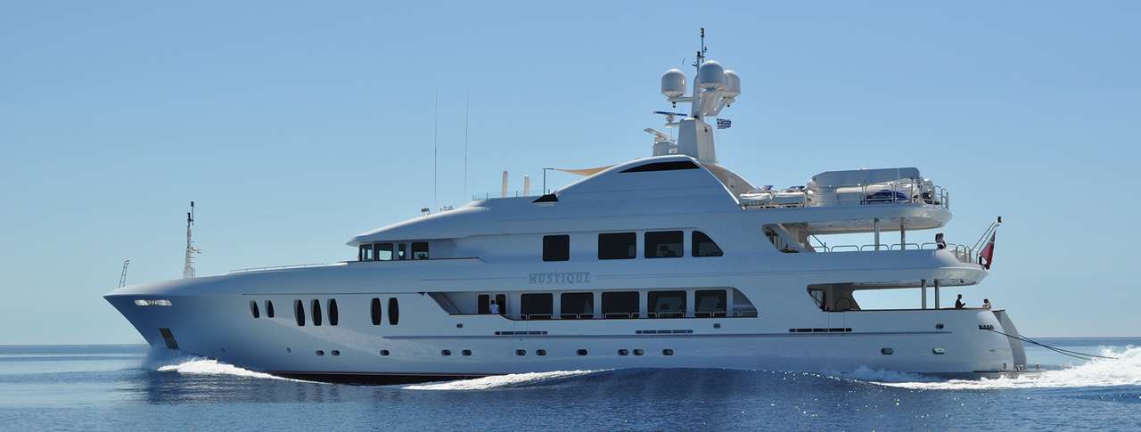Mustique yacht | Discover Mustique yacht