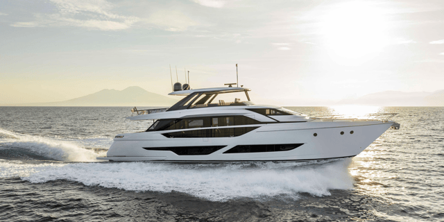 FERRETTI YACHTS 860