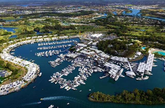 santuarcy cove international boat show