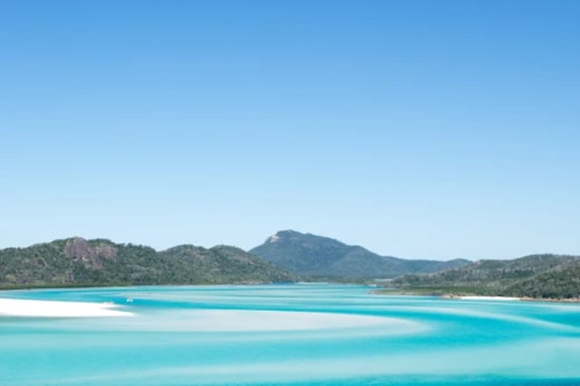 Paradise on Earth | 4 Day Whitsundays Yacht Charter