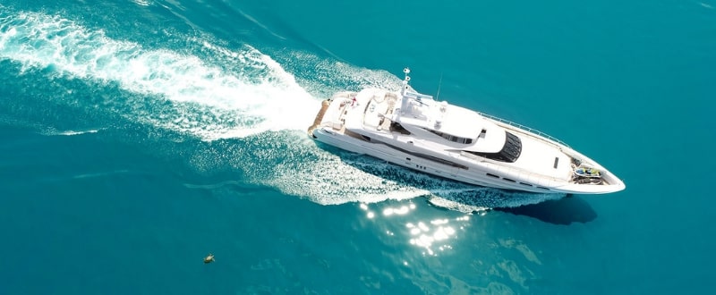 luxury-yacht-holiday-wueensland