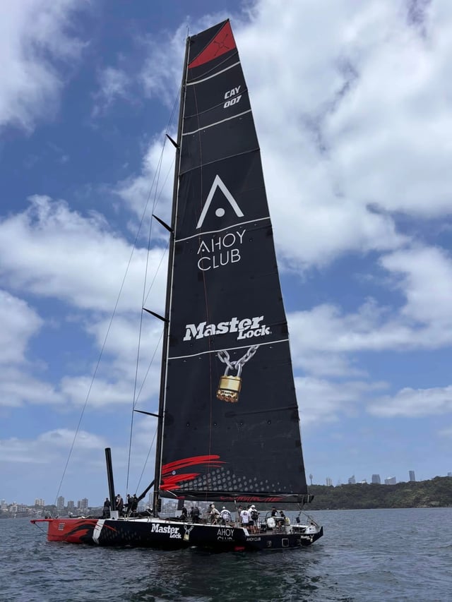 Ahoy Club Sponsors Legendary Comanche for Sydney to Hobart Race