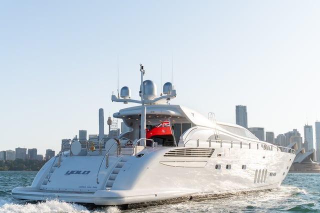 yolo london yacht