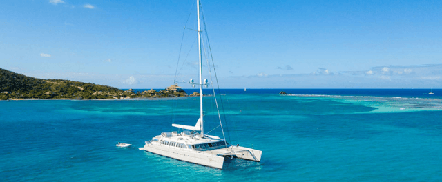 Best Destinations For Yachting in October
