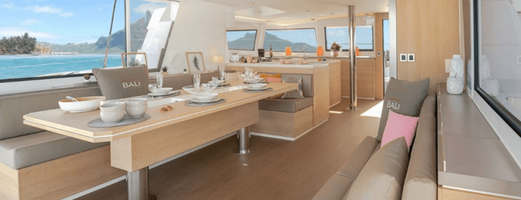 Enjoy Spacious Five Star Dining Onboard Island Kisses