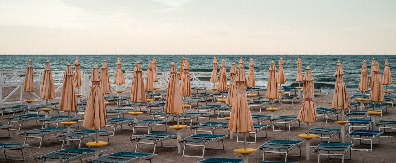 italian-beach-umbrellas