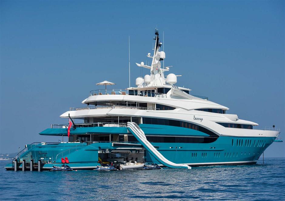 superyacht