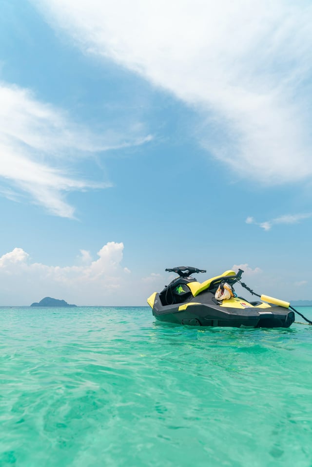 Why Water Sports are a Must For Your Next Charter