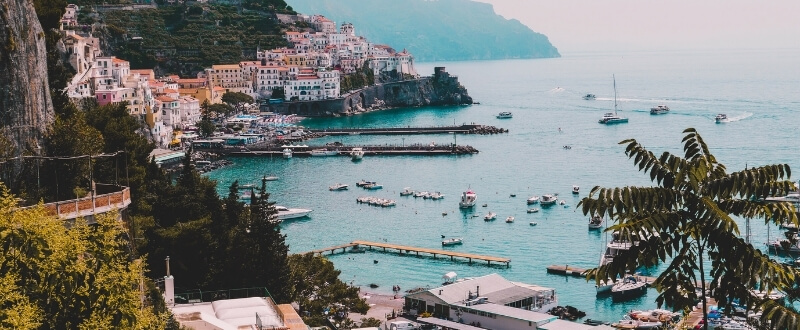 yacht-season-amalfi-coast