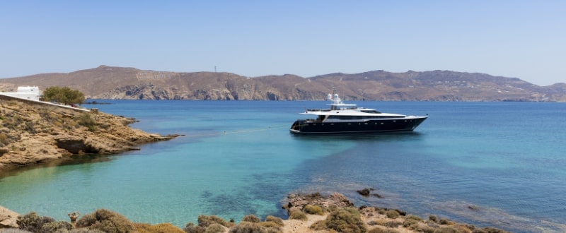 YACHT SEASON | BEST DESTINATIONS FOR YACHTING IN JUNE