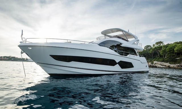 Sunseeker 76 Yacht