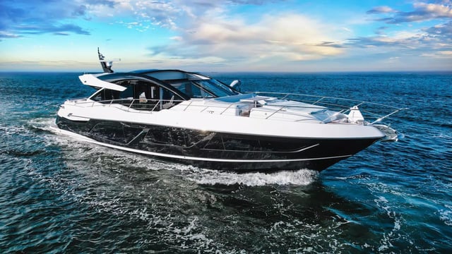 Sunseeker Predator