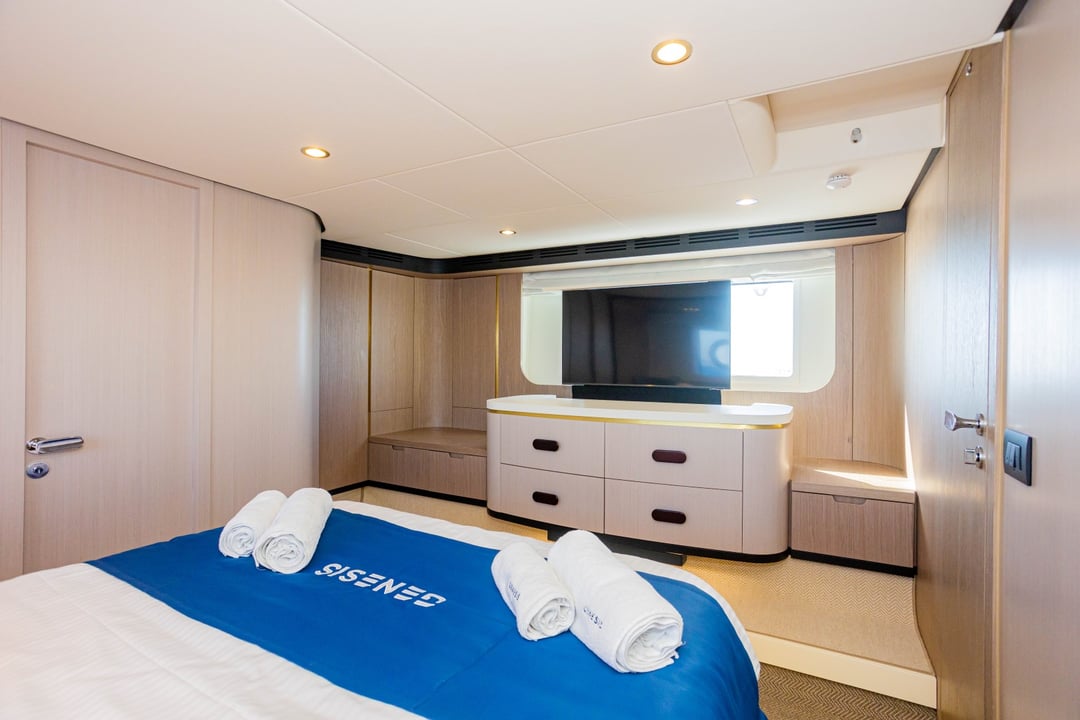 yacht image