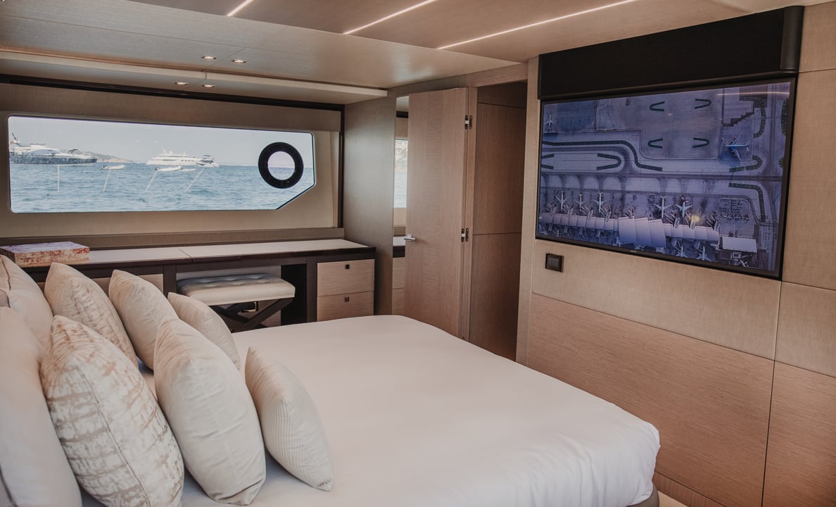 yacht image
