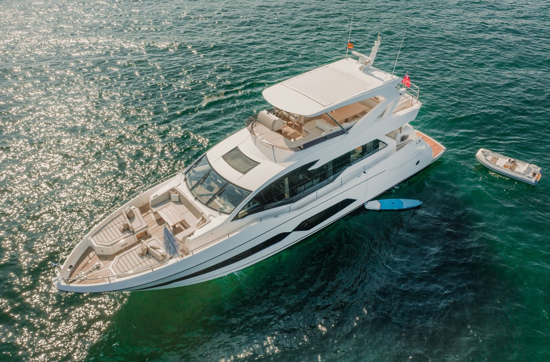yacht image