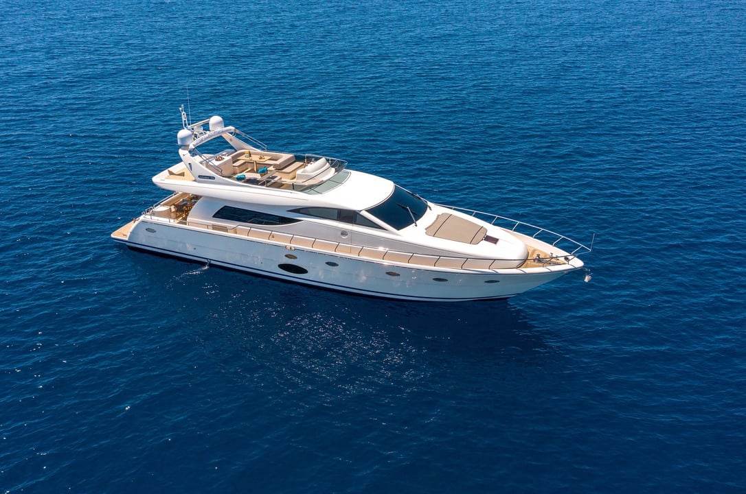 yacht image