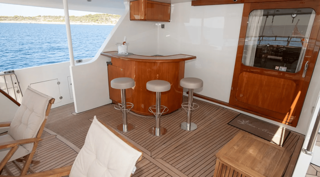 yacht image