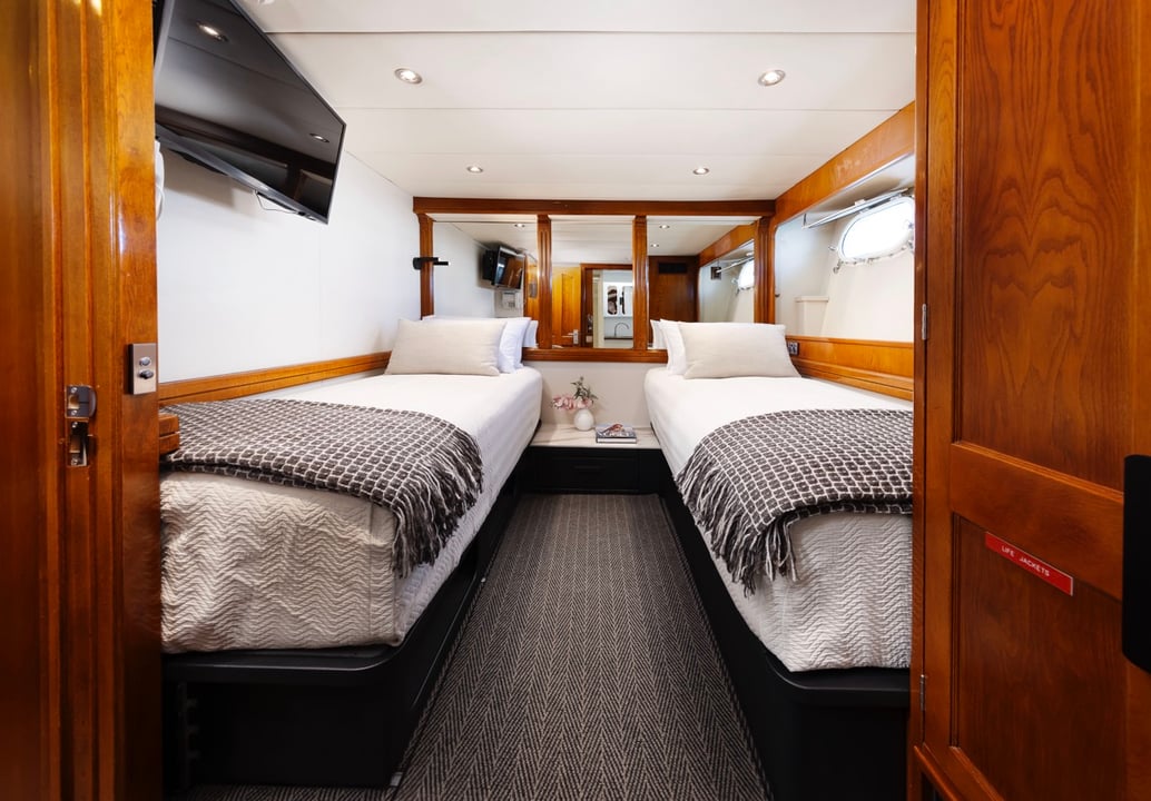yacht image