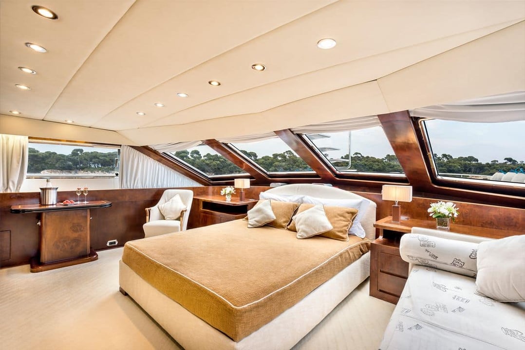 yacht image