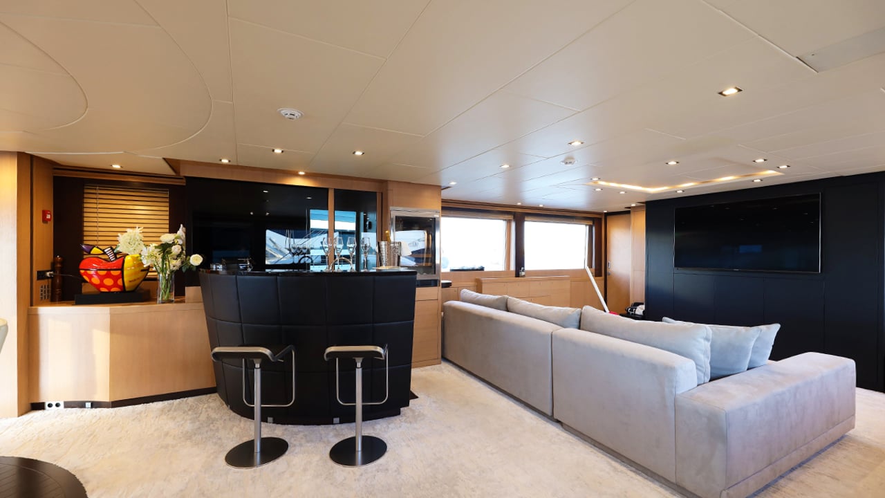 yacht image