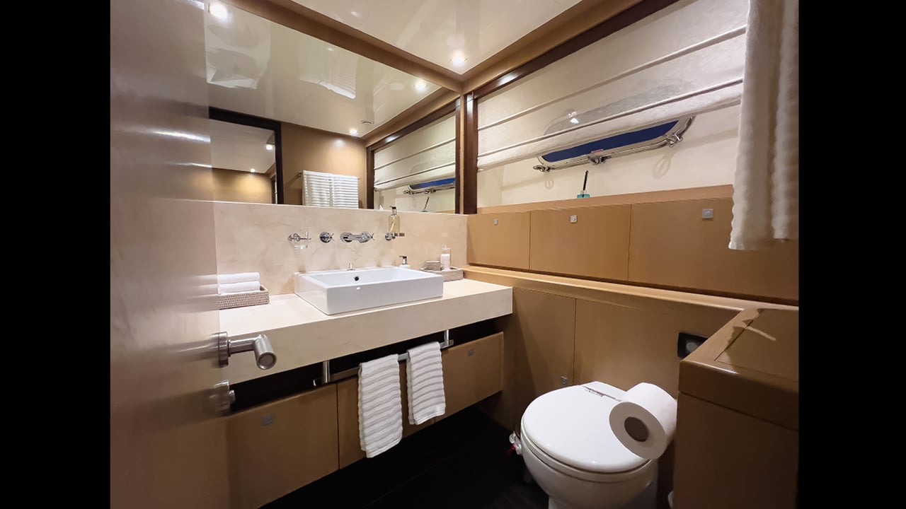 yacht image