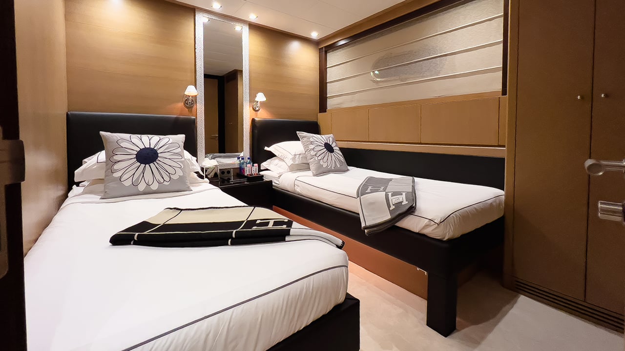 yacht image