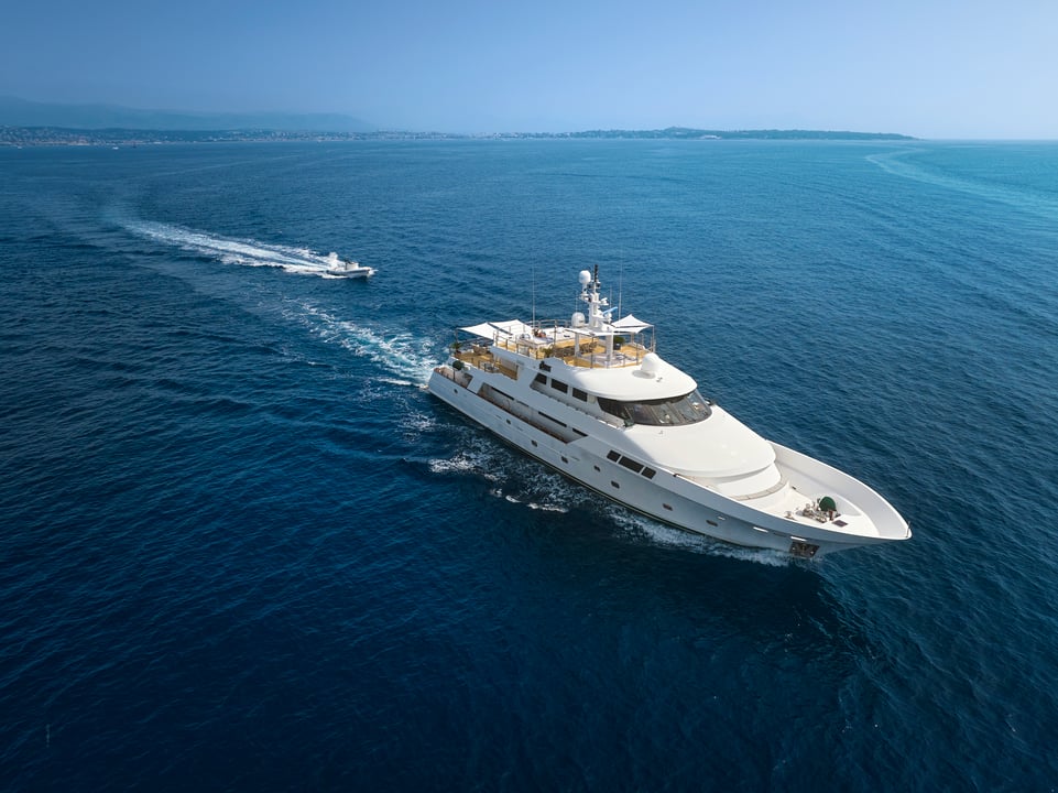 yacht image