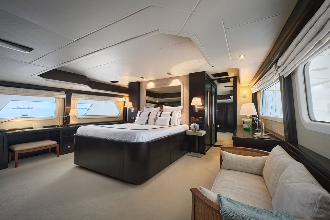 yacht image
