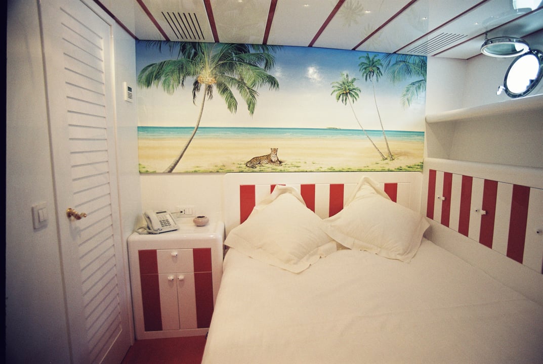 yacht image