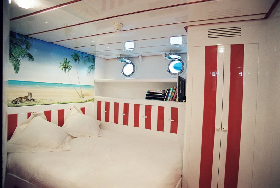 yacht image