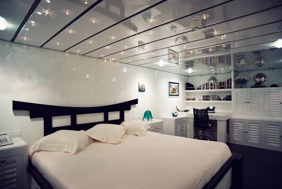 yacht image