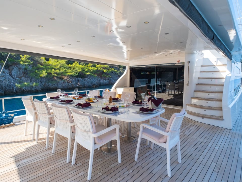 yacht image