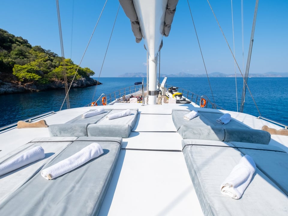yacht image