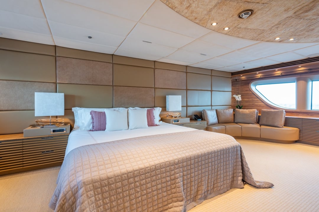 yacht image