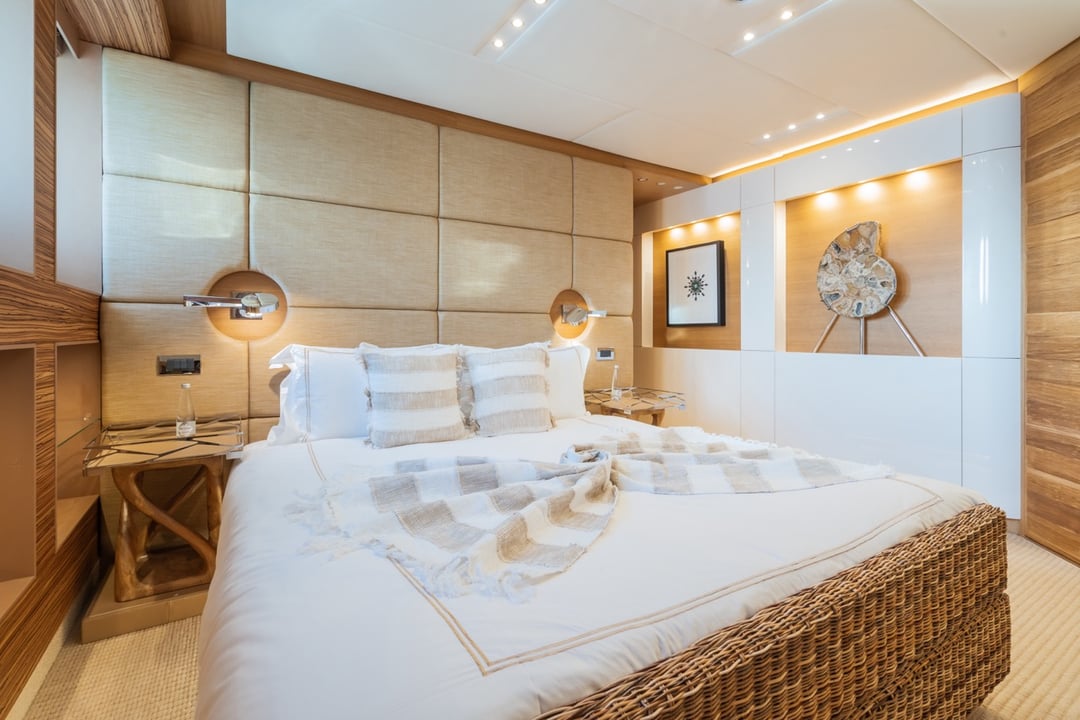 yacht image