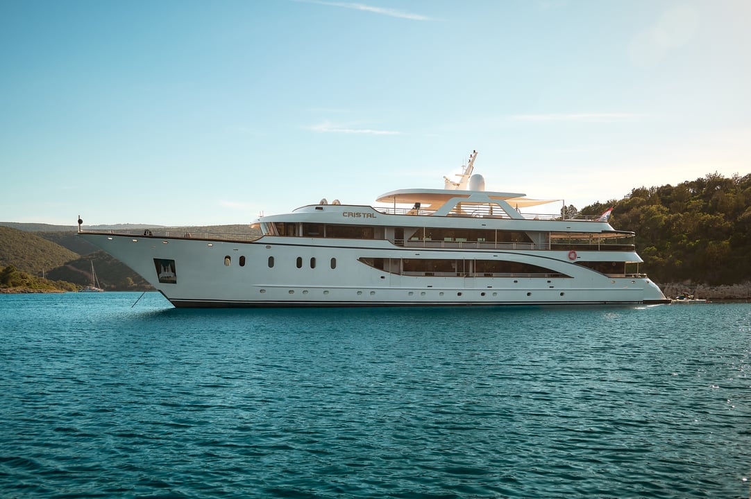 yacht image